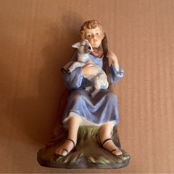 Vintage ROMAN, Inc Pastoral Shepherd Figurine in Blue and Brown 1979 - Picture 8 of 8